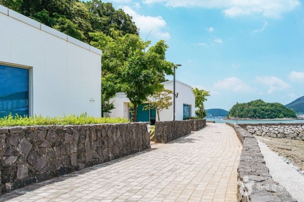 지역 대표 이미지 / Regional representative image (Jeollanamdo) — The Island for Art &amp; Healing, Jangdo Island (예술의 섬 장도) · Nagwoldo Island (낙월도)